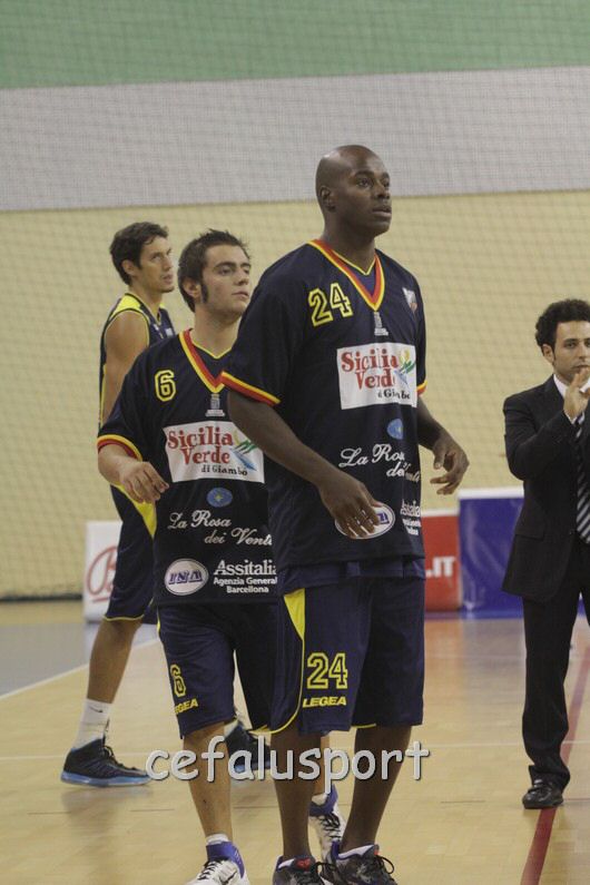 121014 basket 093_tn.jpg